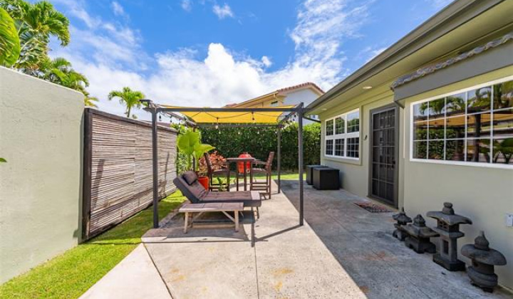 114 Kokololio Place,Honolulu,Hawaii,96821,3 Bedrooms Bedrooms,2 BathroomsBathrooms,Single family,Kokololio,18287401