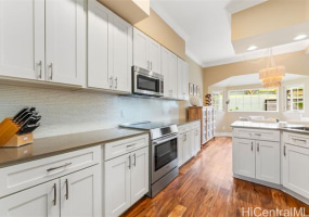 114 Kokololio Place,Honolulu,Hawaii,96821,3 Bedrooms Bedrooms,2 BathroomsBathrooms,Single family,Kokololio,18287401