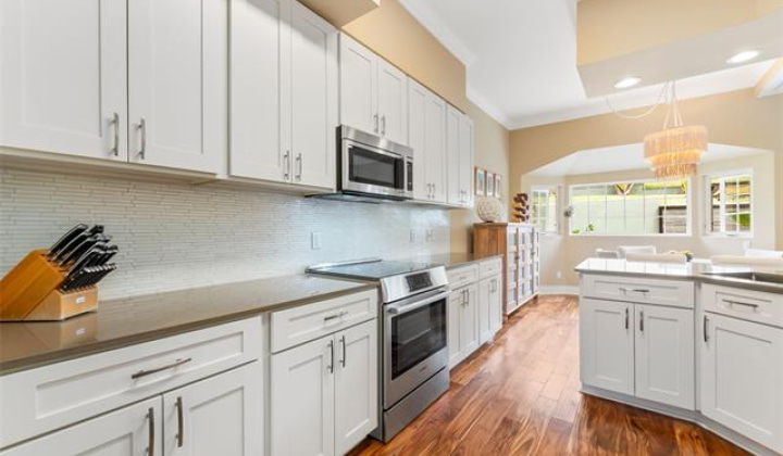 114 Kokololio Place,Honolulu,Hawaii,96821,3 Bedrooms Bedrooms,2 BathroomsBathrooms,Single family,Kokololio,18287401