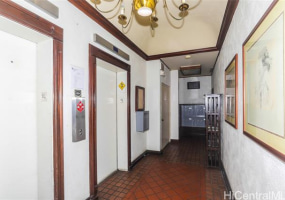 1541 Dominis Street,Honolulu,Hawaii,96822,1 ベッドルーム ベッドルーム,1 バスルームバスルーム,コンド / タウンハウス,Dominis,16,18744630