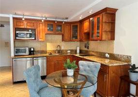 364 Seaside Avenue,Honolulu,Hawaii,96815,1 BathroomBathrooms,Condo/Townhouse,Seaside,4,18288018