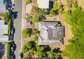 1230 Luna Place,Honolulu,Hawaii,96822,4 ベッドルーム ベッドルーム,2 バスルームバスルーム,一戸建て,Luna,18288168