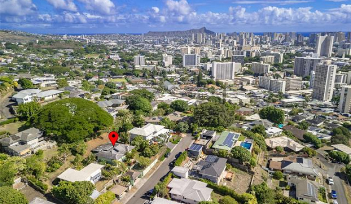 1012 Wainiha Street,Honolulu,Hawaii,96825,4 ベッドルーム ベッドルーム,2 バスルームバスルーム,一戸建て,Wainiha,17862943