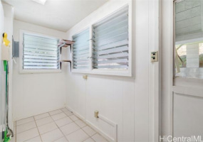 1230 Luna Place,Honolulu,Hawaii,96822,4 ベッドルーム ベッドルーム,2 バスルームバスルーム,一戸建て,Luna,18288168