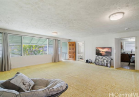 1230 Luna Place,Honolulu,Hawaii,96822,4 ベッドルーム ベッドルーム,2 バスルームバスルーム,一戸建て,Luna,18288168