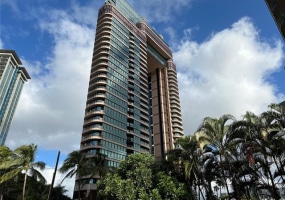 232 Palaoa Place,Honolulu,Hawaii,96816,4 Bedrooms Bedrooms,6 BathroomsBathrooms,Single family,Palaoa,16932194