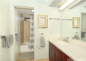 201 Ohua Avenue,Honolulu,Hawaii,96815,1 ベッドルーム ベッドルーム,1 バスルームバスルーム,コンド / タウンハウス,Ohua,27,18288530