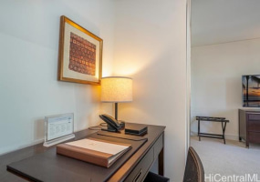 223 Saratoga Road,Honolulu,Hawaii,96815,1 BathroomBathrooms,Condo/Townhouse,Saratoga,17,18288598