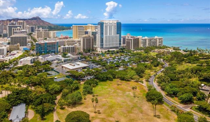 223 Saratoga Road,Honolulu,Hawaii,96815,1 BathroomBathrooms,Condo/Townhouse,Saratoga,17,18288598