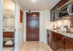 223 Saratoga Road,Honolulu,Hawaii,96815,1 BathroomBathrooms,Condo/Townhouse,Saratoga,17,18288598
