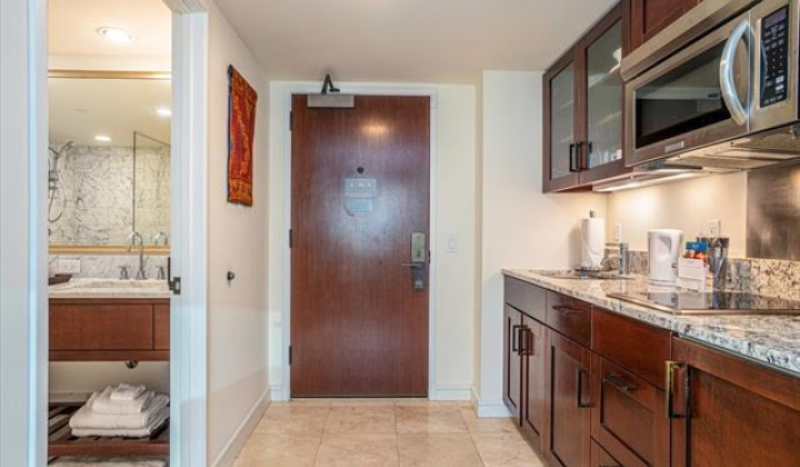 223 Saratoga Road,Honolulu,Hawaii,96815,1 BathroomBathrooms,Condo/Townhouse,Saratoga,17,18288598
