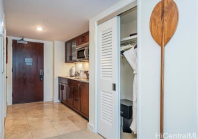 223 Saratoga Road,Honolulu,Hawaii,96815,1 BathroomBathrooms,Condo/Townhouse,Saratoga,17,18288598