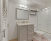 1717 Ala Wai Boulevard,Honolulu,Hawaii,96815,3 Bedrooms Bedrooms,2 BathroomsBathrooms,Condo/Townhouse,Ala Wai,12,19462477