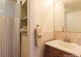 134 Kapahulu Avenue,Honolulu,Hawaii,96815,1 BathroomBathrooms,Condo/Townhouse,Kapahulu,2,18289116