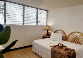 1867 Kaioo Drive,Honolulu,Hawaii,96815,1 Bedroom Bedrooms,1 BathroomBathrooms,Condo/Townhouse,Kaioo,2,17863709