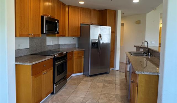 520 Lunalilo Home Road,Honolulu,Hawaii,96825,3 Bedrooms Bedrooms,2 BathroomsBathrooms,Condo/Townhouse,Lunalilo Home,3,18289358
