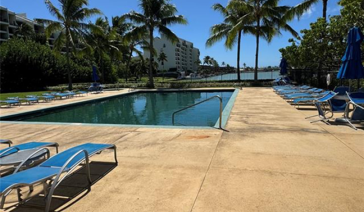 520 Lunalilo Home Road,Honolulu,Hawaii,96825,3 Bedrooms Bedrooms,2 BathroomsBathrooms,Condo/Townhouse,Lunalilo Home,3,18289358