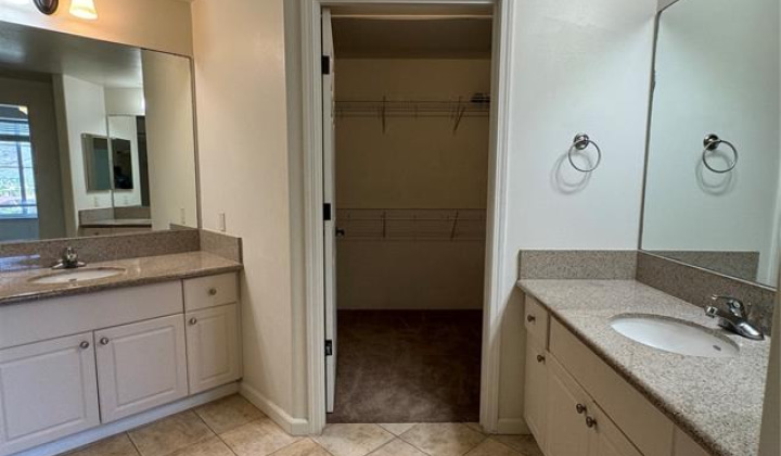 520 Lunalilo Home Road,Honolulu,Hawaii,96825,3 Bedrooms Bedrooms,2 BathroomsBathrooms,Condo/Townhouse,Lunalilo Home,3,18289358