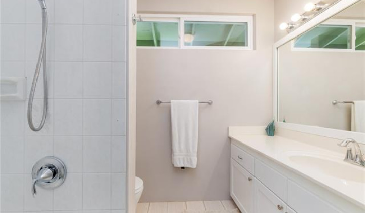 604 Punaa Street,Kailua,Hawaii,96734,3 Bedrooms Bedrooms,2 BathroomsBathrooms,Single family,Punaa,18290014
