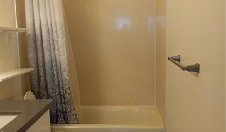 2465 Kuhio Avenue,Honolulu,Hawaii,96815,2 Bedrooms Bedrooms,2 BathroomsBathrooms,Condo/Townhouse,Kuhio,12,19464715