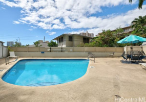 1400 Pensacola Street,Honolulu,Hawaii,96822,2 ベッドルーム ベッドルーム,2 バスルームバスルーム,コンド / タウンハウス,Pensacola,3,18747416