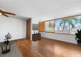 1400 Pensacola Street,Honolulu,Hawaii,96822,2 ベッドルーム ベッドルーム,2 バスルームバスルーム,コンド / タウンハウス,Pensacola,3,18747416
