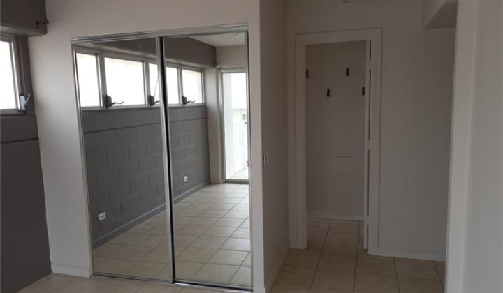 2465 Kuhio Avenue,Honolulu,Hawaii,96815,2 Bedrooms Bedrooms,2 BathroomsBathrooms,Condo/Townhouse,Kuhio,12,19464715
