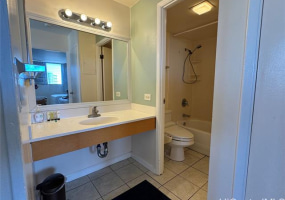 2240 Kuhio Avenue,Honolulu,Hawaii,96815,1 Bedroom Bedrooms,1 BathroomBathrooms,Condo/Townhouse,Kuhio,20,18290203