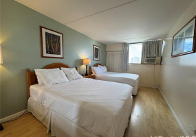 2240 Kuhio Avenue,Honolulu,Hawaii,96815,1 Bedroom Bedrooms,1 BathroomBathrooms,Condo/Townhouse,Kuhio,20,18290203
