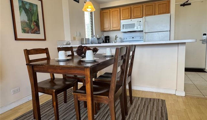 2240 Kuhio Avenue,Honolulu,Hawaii,96815,1 Bedroom Bedrooms,1 BathroomBathrooms,Condo/Townhouse,Kuhio,20,18290203