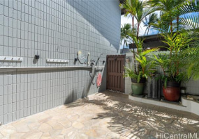 1868 Kahakai Drive,Honolulu,Hawaii,96814,1 Bedroom Bedrooms,1 BathroomBathrooms,Condo/Townhouse,Kahakai,3,17874789