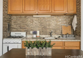 1550 Wilder Avenue,Honolulu,Hawaii,96822,1 BathroomBathrooms,Condo/Townhouse,Wilder,13,18290516
