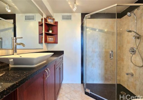2333 Kapiolani Boulevard,Honolulu,Hawaii,96826,2 Bedrooms Bedrooms,2 BathroomsBathrooms,Condo/Townhouse,Kapiolani,5,18290729