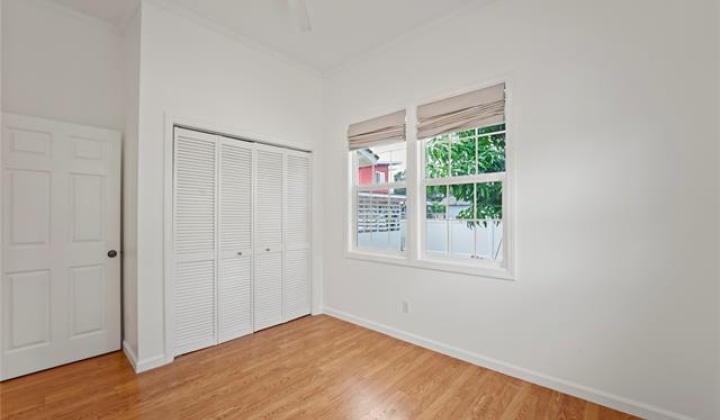 2032 Coyne Street,Honolulu,Hawaii,96826,3 Bedrooms Bedrooms,2 BathroomsBathrooms,Single family,Coyne,18290855