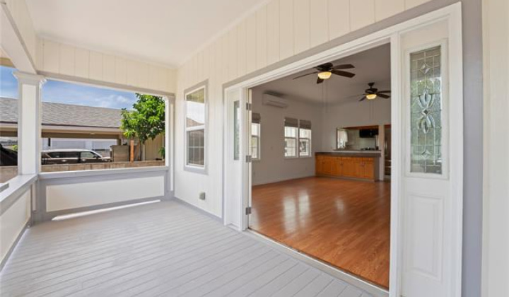 2032 Coyne Street,Honolulu,Hawaii,96826,3 Bedrooms Bedrooms,2 BathroomsBathrooms,Single family,Coyne,18290855