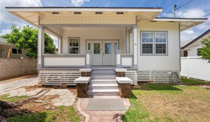 2032 Coyne Street,Honolulu,Hawaii,96826,3 Bedrooms Bedrooms,2 BathroomsBathrooms,Single family,Coyne,18290855