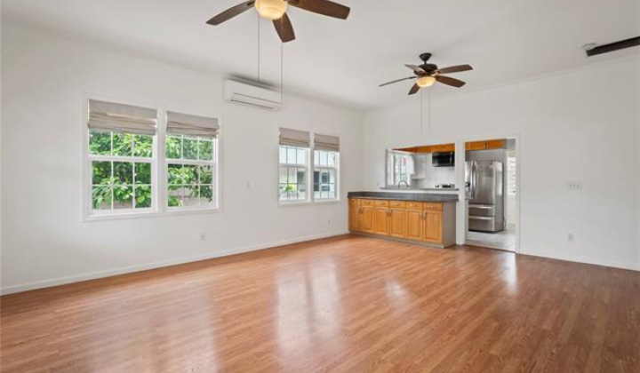 2032 Coyne Street,Honolulu,Hawaii,96826,3 Bedrooms Bedrooms,2 BathroomsBathrooms,Single family,Coyne,18290855