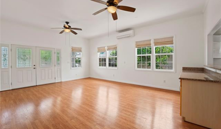 2032 Coyne Street,Honolulu,Hawaii,96826,3 Bedrooms Bedrooms,2 BathroomsBathrooms,Single family,Coyne,18290855