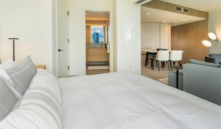 1000 Auahi Street,Honolulu,Hawaii,96814,1 Bedroom Bedrooms,1 BathroomBathrooms,Condo/Townhouse,Auahi,21,18290986