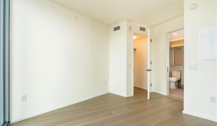 1000 Auahi Street,Honolulu,Hawaii,96814,1 Bedroom Bedrooms,1 BathroomBathrooms,Condo/Townhouse,Auahi,21,18290986