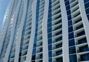 1000 Auahi Street,Honolulu,Hawaii,96814,1 Bedroom Bedrooms,1 BathroomBathrooms,Condo/Townhouse,Auahi,21,18290986