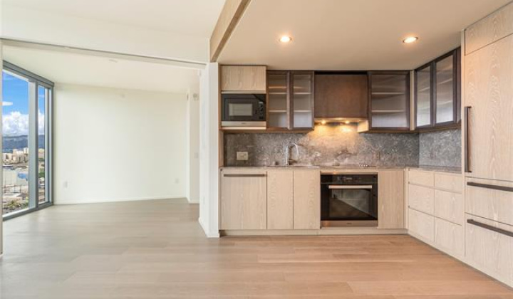 1000 Auahi Street,Honolulu,Hawaii,96814,1 Bedroom Bedrooms,1 BathroomBathrooms,Condo/Townhouse,Auahi,21,18290986