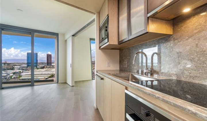 1000 Auahi Street,Honolulu,Hawaii,96814,1 Bedroom Bedrooms,1 BathroomBathrooms,Condo/Townhouse,Auahi,21,18290986