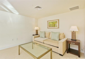 223 Saratoga Road,Honolulu,Hawaii,96815,2 Bedrooms Bedrooms,2 BathroomsBathrooms,Condo/Townhouse,Saratoga,12,18291017