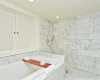 223 Saratoga Road,Honolulu,Hawaii,96815,2 Bedrooms Bedrooms,2 BathroomsBathrooms,Condo/Townhouse,Saratoga,12,18291017