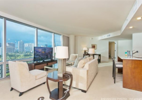 223 Saratoga Road,Honolulu,Hawaii,96815,2 Bedrooms Bedrooms,2 BathroomsBathrooms,Condo/Townhouse,Saratoga,12,18291017