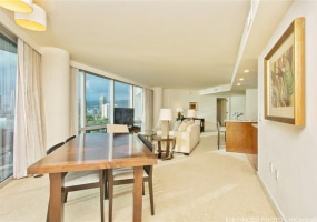223 Saratoga Road,Honolulu,Hawaii,96815,2 Bedrooms Bedrooms,2 BathroomsBathrooms,Condo/Townhouse,Saratoga,12,18291017