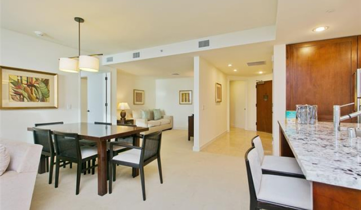 223 Saratoga Road,Honolulu,Hawaii,96815,2 Bedrooms Bedrooms,3 BathroomsBathrooms,Condo/Townhouse,Saratoga,26,18291070