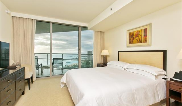 223 Saratoga Road,Honolulu,Hawaii,96815,2 Bedrooms Bedrooms,3 BathroomsBathrooms,Condo/Townhouse,Saratoga,26,18291070