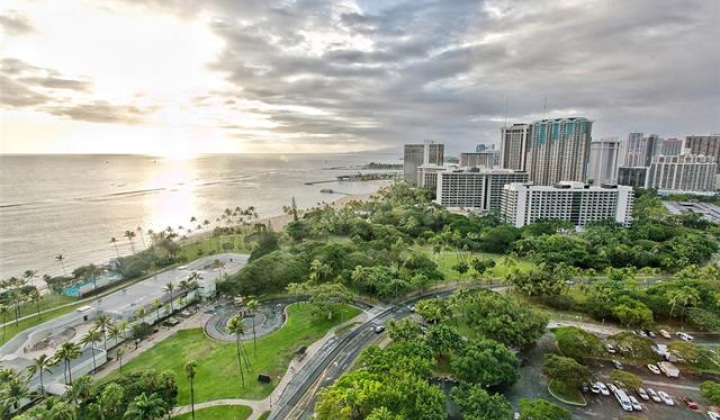 223 Saratoga Road,Honolulu,Hawaii,96815,2 Bedrooms Bedrooms,3 BathroomsBathrooms,Condo/Townhouse,Saratoga,26,18291070